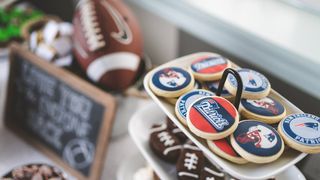 Massachusetts Super Bowl Food Trends: Buffalo Chicken Dip Dominates the Big Game Table (featured )