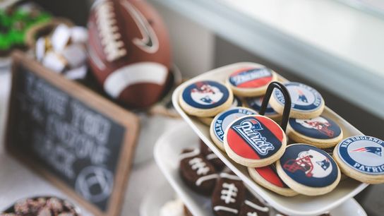 Massachusetts Super Bowl Food Trends: Buffalo Chicken Dip Dominates the Big Game Table