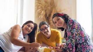 More Than Half of U.S. States Now Cover Doula Care Through Medicaid — Massachusetts Among Leaders Expanding Maternal Health Support (Live in Massachusetts )